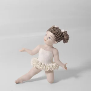 Statua in porcellana di ballerina in tutù